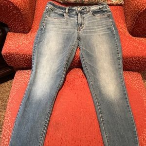 American Eagle Size 6 Jeggings